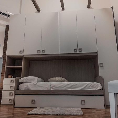B&B Ma'Delina Settimo Milanese Exterior foto
